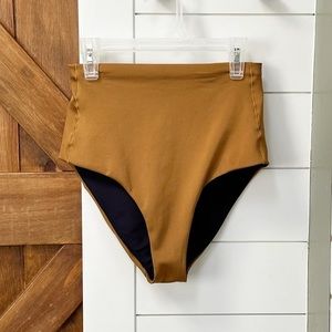 Hi Tide Bottom -Left on Friday